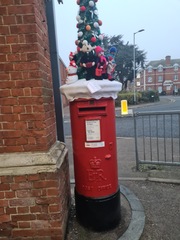 Knit, Crochet and Natter Thread