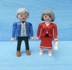 No ethnic minority playmobil families?