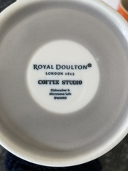 Oversized but not jumbo mugs. That look nice. Possibly earthenware. I just really want some nice new mugs