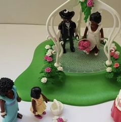 No ethnic minority playmobil families?
