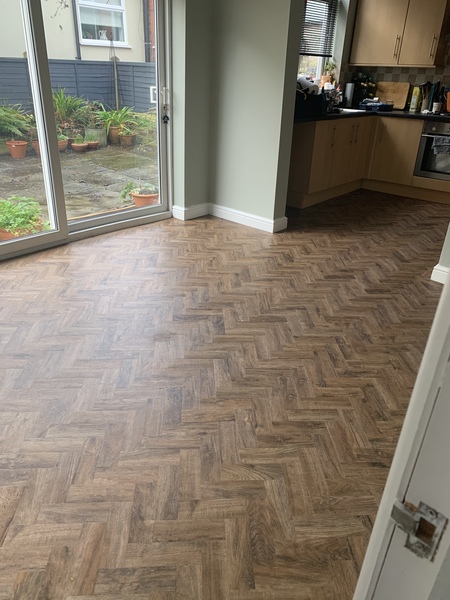 Which kitchen floor?