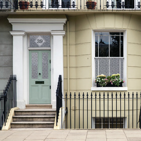 How to replace net curtains - blinds, voiles or leave empty?