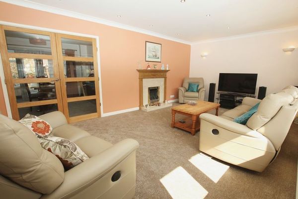 Paint Colour advice