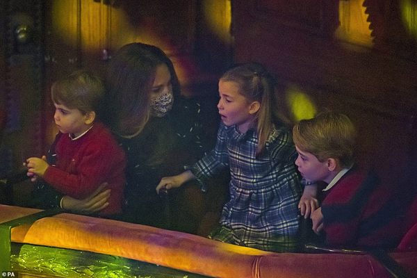 To be  annoyed at Royals at the pantomime