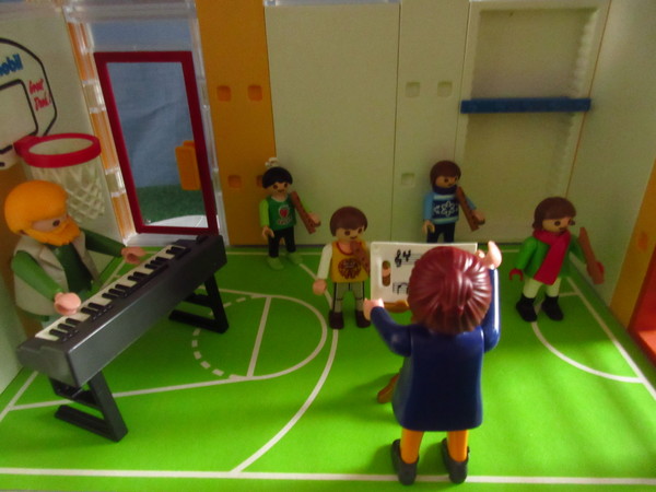 Playmobil pandemic in our house part 3