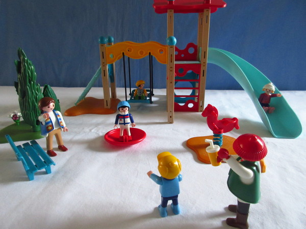 Playmobil pandemic in our house part 3