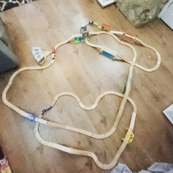 If your DC play with brio (and/or other brands), how old are they?