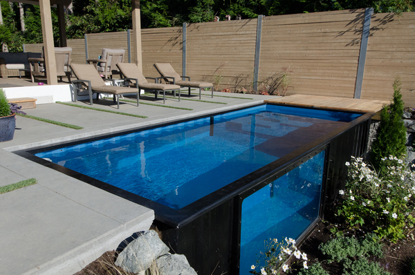 Shipping containers as garden rooms