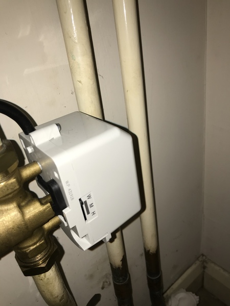 HW/CH off but upstairs radiators hot (pictures) - Help pls!