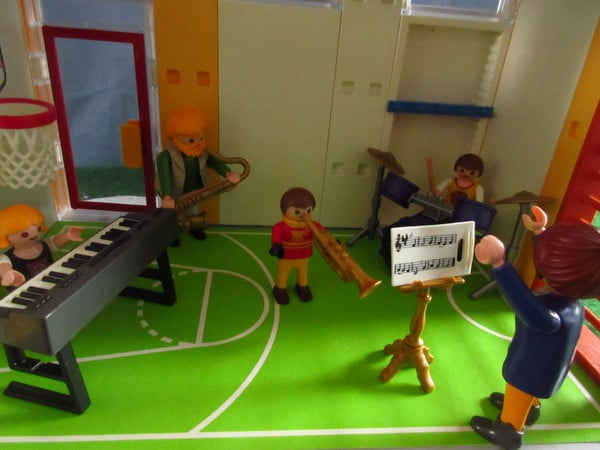 Playmobil pandemic in our house part 3