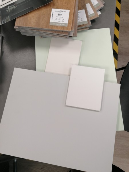 Green kitchen or grey kitchen??