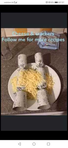 Does anyone still use crackers?