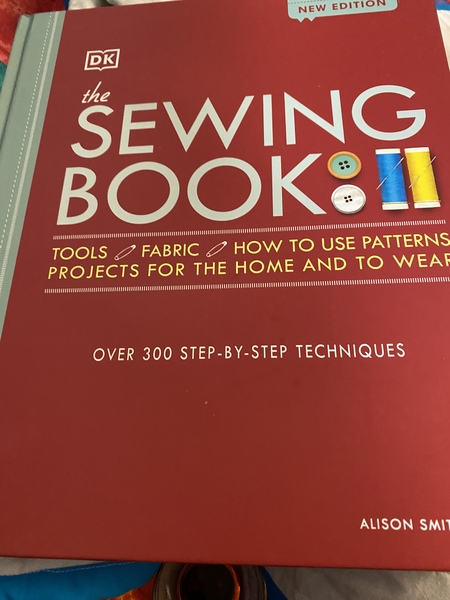 Any sewing aficionados? I need a stitch and bitch...