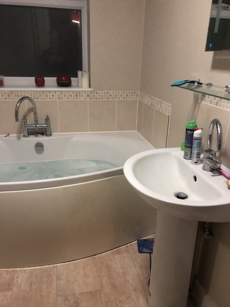 What paint goes with these tiles?
