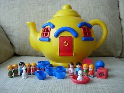 What was your favourite childhood Christmas present?