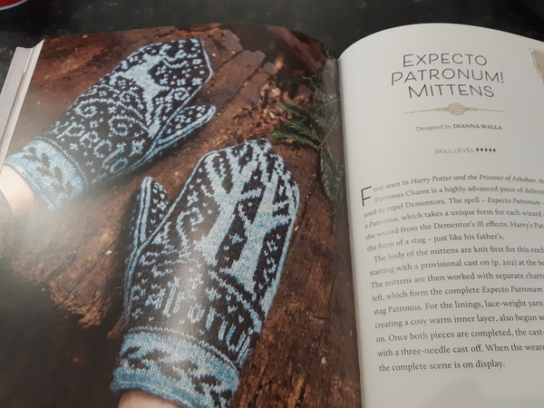 Knit, Crochet and Natter Thread