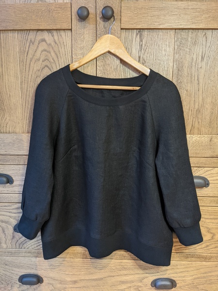 Any sewing aficionados? I need a stitch and bitch...