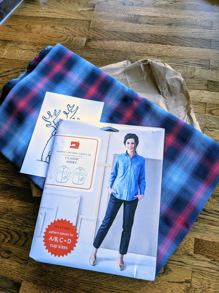 Any sewing aficionados? I need a stitch and bitch...