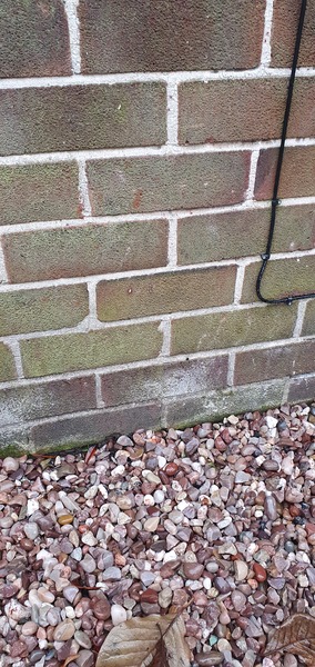 Stones on drive/impact on house