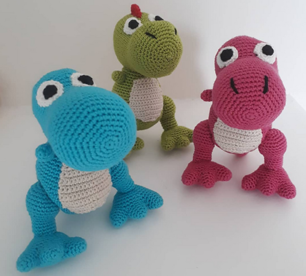 Knit, Crochet and Natter Thread