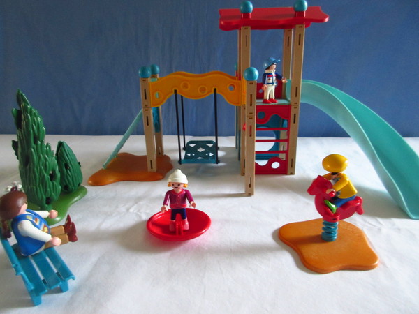 Playmobil pandemic in our house part 3