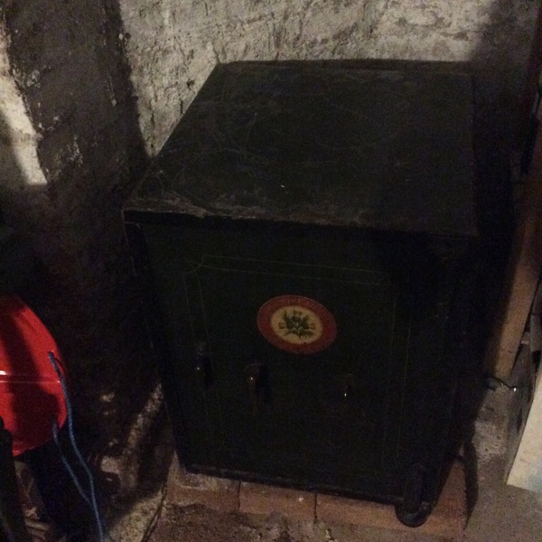 Down memory lane  -  Open the safe!