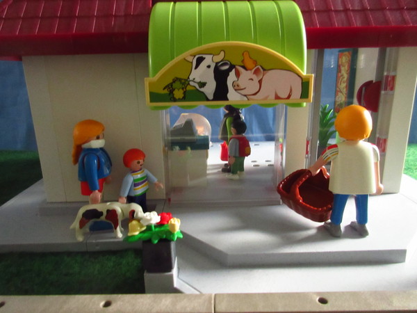 Playmobil pandemic in our house part 3