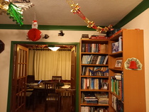 Festive Fledglings Flap Frantically Towards A Calm, Clutter-free Christmas!