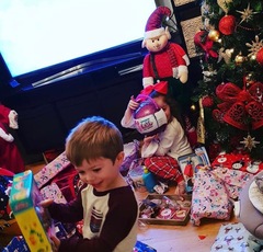Fledglings Continue Carolling  - December thread 2: the one with Christmas Eve Eve and beyond!