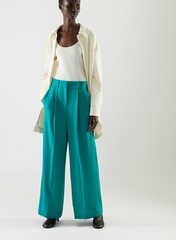 Les Parisiennes des Mamansnet: "You gotta have style. It helps you get down the stairs." - Diana Vreeland