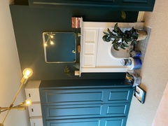 To paint a bedroom emerald green or not?