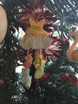 Festive Fledglings Flap Frantically Towards A Calm, Clutter-free Christmas!