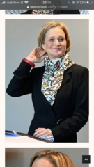 Royal Style - more tiaras please for 2021 (maybe no more crocs)