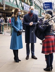 Royal style - how we love Kate in a red coat