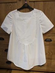 Any sewing aficionados? I need a stitch and bitch...