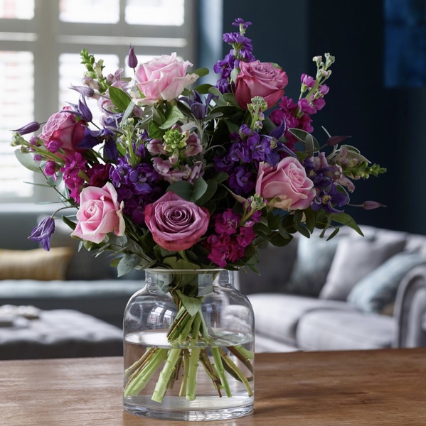 Have you ever received a M&S flower delivery? 🌺