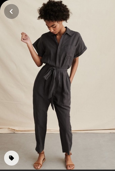 What do you wear to look understated sexy in your 40s?