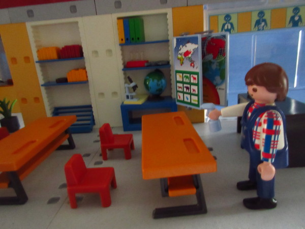 Playmobil pandemic in our house part 3