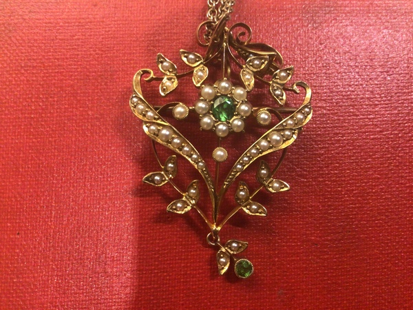Inheritance jewellery - come and share yours