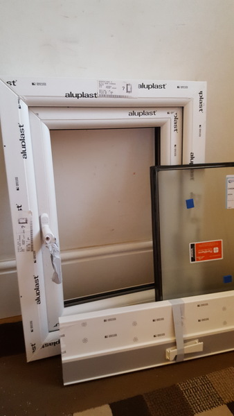 Ordered window & frame arrived separate to glass - normal?