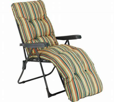 AIBU to despise outdoor sofa and coffee table sets?