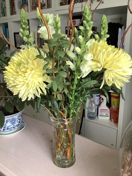 Anyone using Freddie's Flowers or similar?
