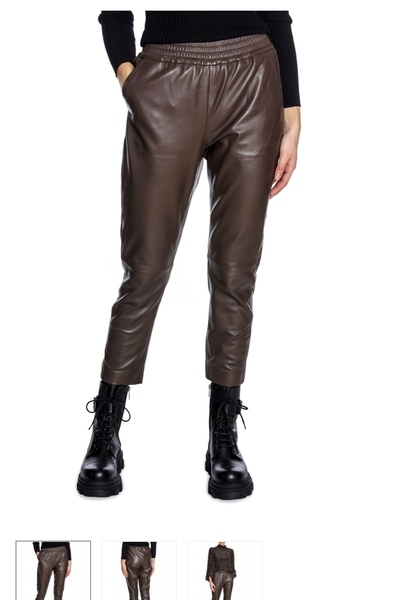 Les Parisiennes des Mamansnet: "You gotta have style. It helps you get down the stairs." - Diana Vreeland