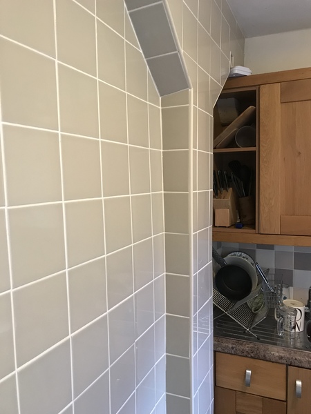 Does anyone have lovely kitchen tiles?
