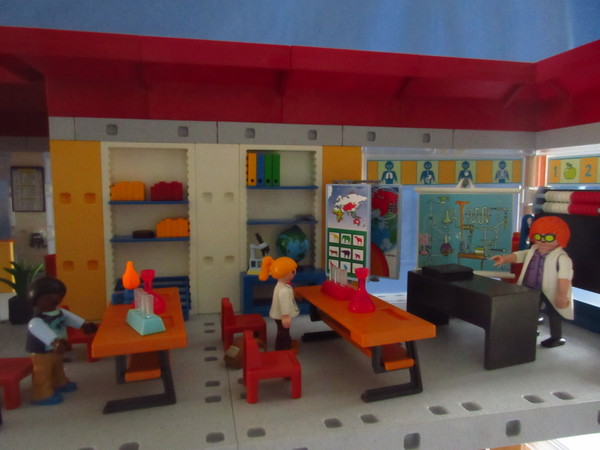 Playmobil pandemic in our house part 3