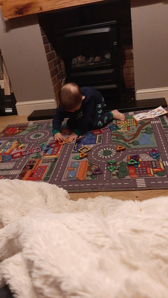 Really finding 4 year old very difficult.  Breaking point