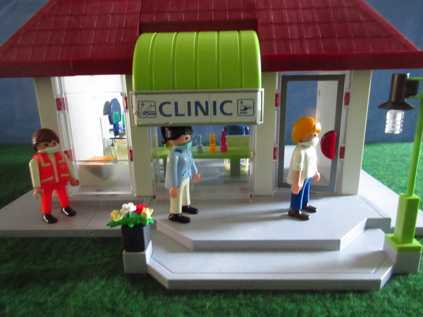 Playmobil pandemic in our house part 3