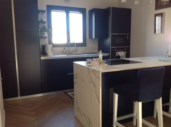 Navy kitchen