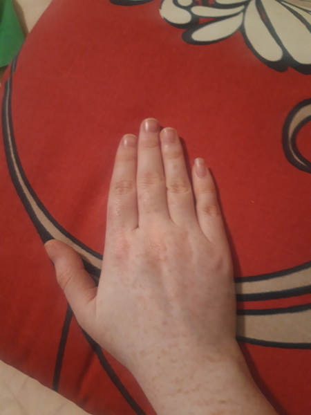 Does anyone want to play 'guess the age of my hands?
