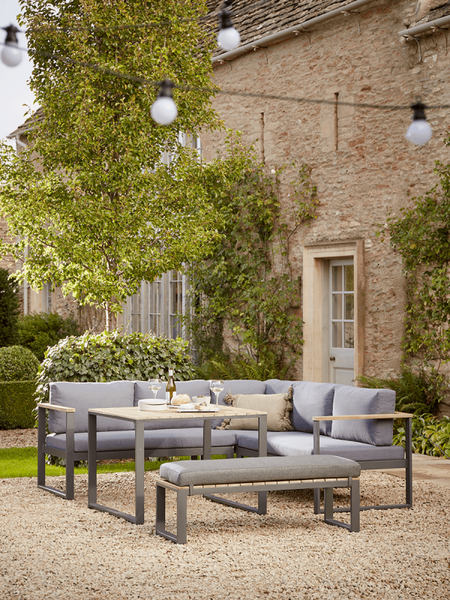 AIBU to despise outdoor sofa and coffee table sets?